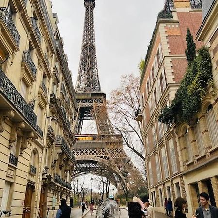 Au Pied De La Tour Eiffel Daire Paris Dış mekan fotoğraf